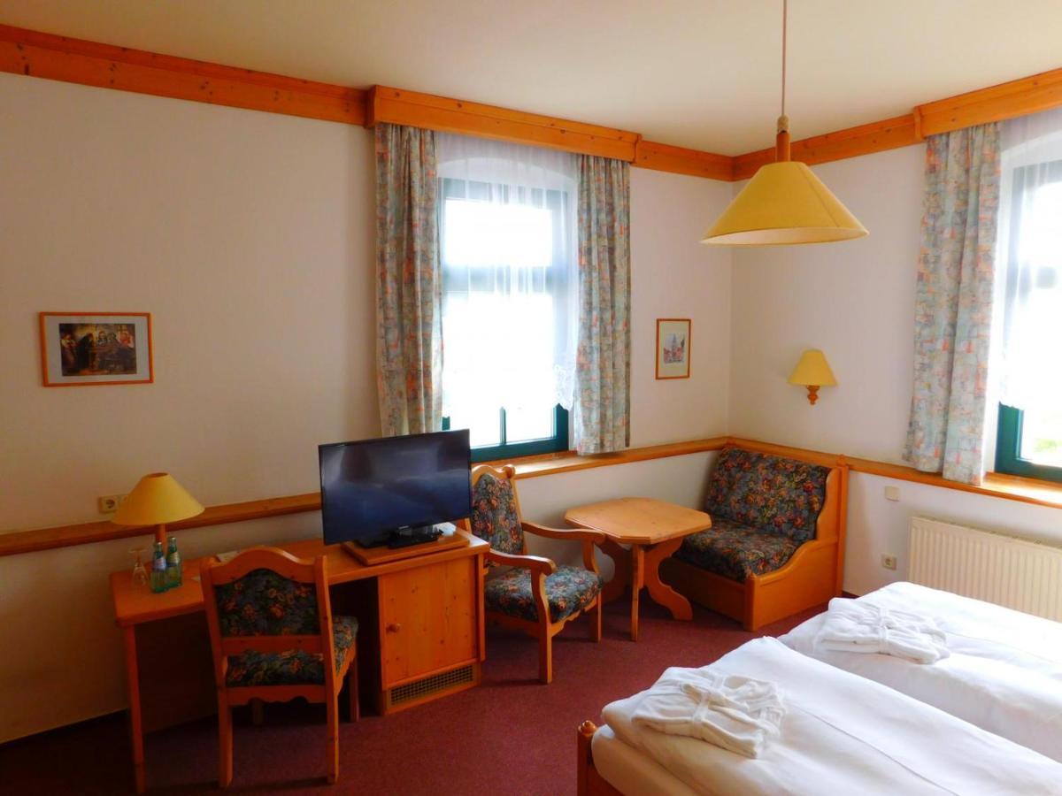 Hotel Stadt Олбернау Екстериор снимка